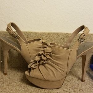 GUESS sling back ruffle pumps
